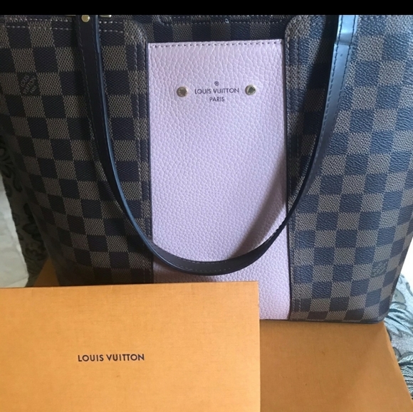 Authentic Louis Vuitton Damier Jersey Tote - Picture 2 of 12